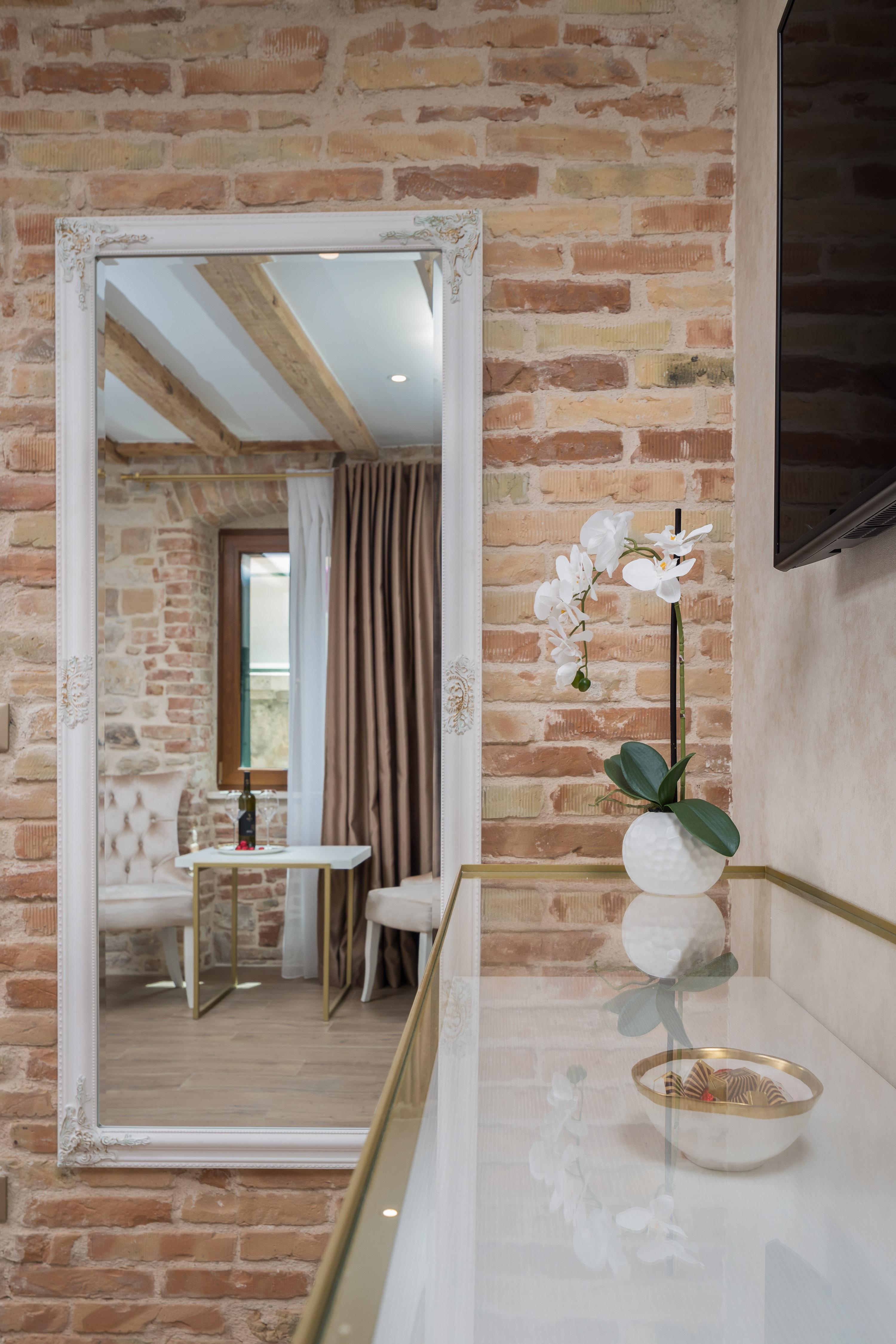 Le Premier Luxury Rooms สปลิท ภายนอก รูปภาพ