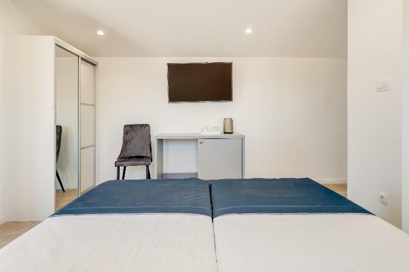 Le Premier Luxury Rooms สปลิท ภายนอก รูปภาพ